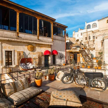 Carna Cave Cappadocia 3*